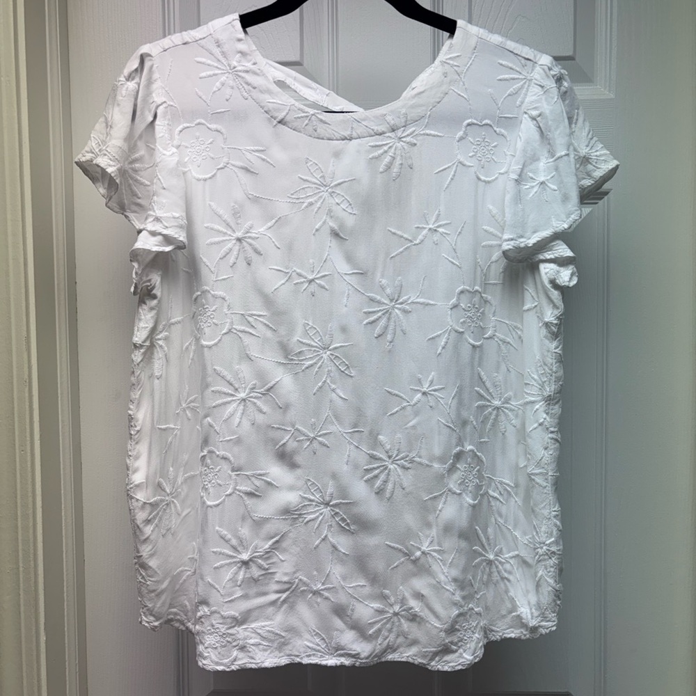 LOFT White Embroidered Short Sleeve Blouse | Size M